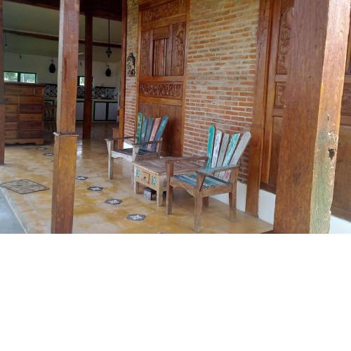 Ninik's villa in ricefields near Ubud