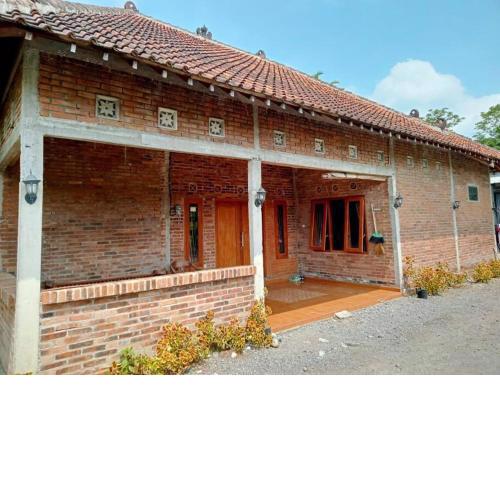 Niswa Guest House