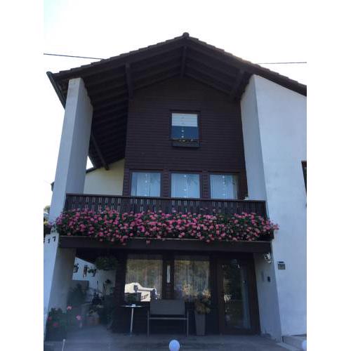 Nordschleife Apartment(1) Für bis zu 8 Personen
