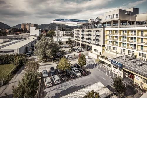 NOVAPARK.DAS Flugzeughotel