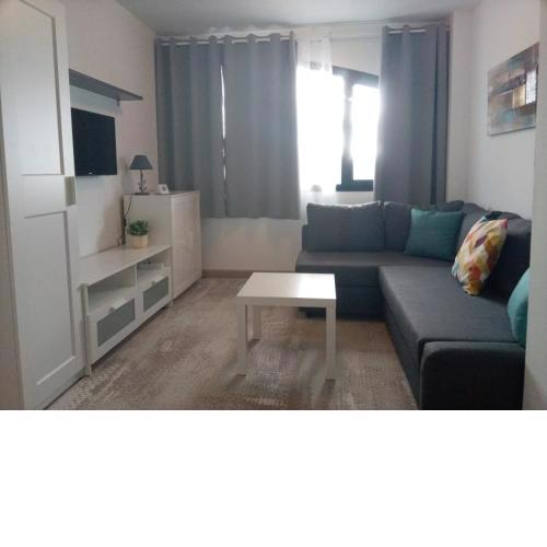 NOVÍSIMO APARTAMENTO CON PRECIOSAS VISTAS