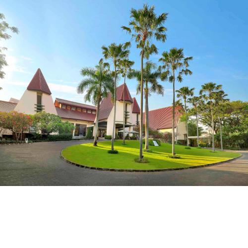 Novotel Surabaya Hotel