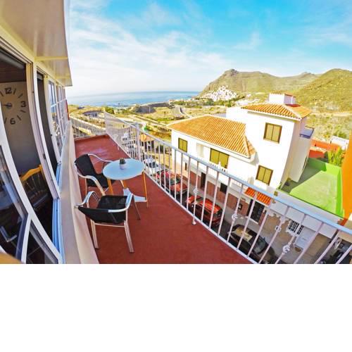 Nue Penthouse with Mountains and Sea Views