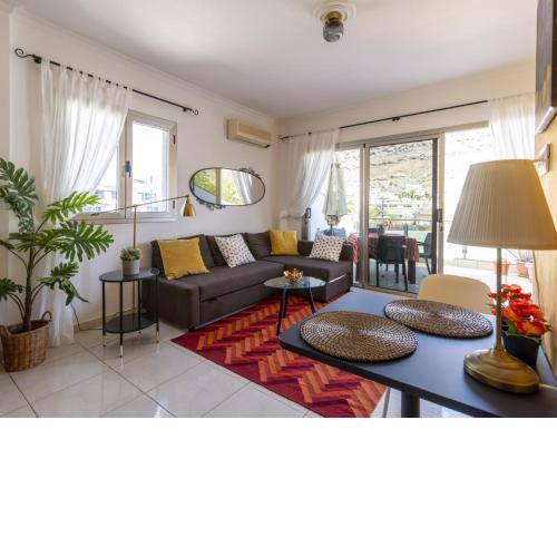 NUEVO!!! ubicación playa y piscina Puerto de Mogán con parking