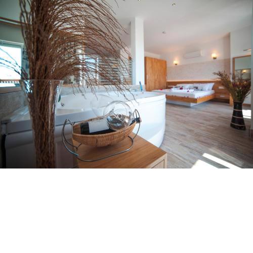 Nur Hotel