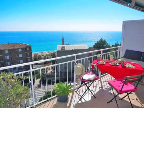 Nuria Seaview Beach-Apartment