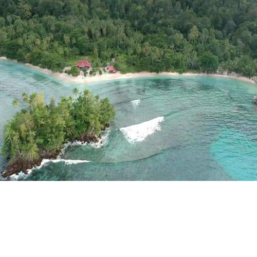 Nusa Nalan Beach Resort