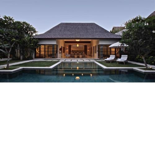 Nyaman Villas