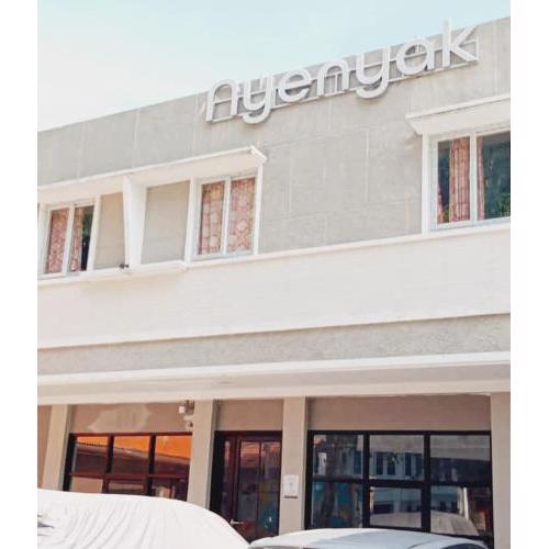 Nyenyak Senayan Benhil