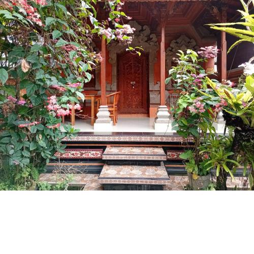 Nyoman House Ubud