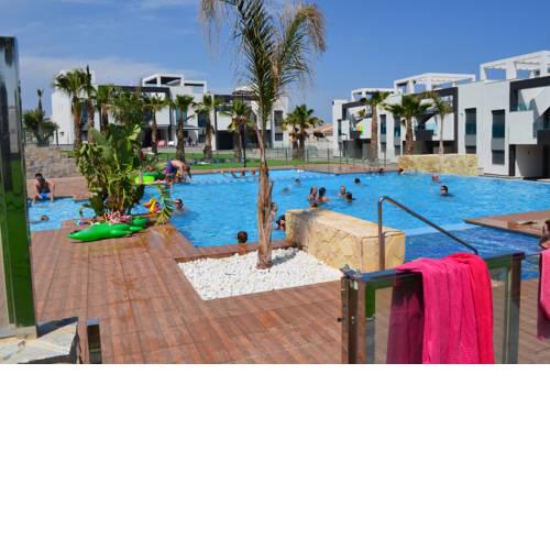 Oasis Beach 7