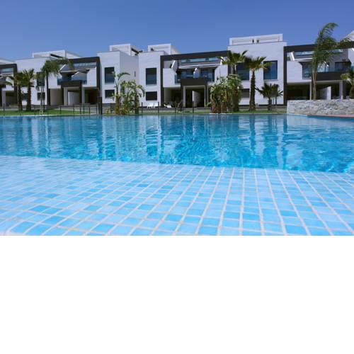Oasis Beach IX