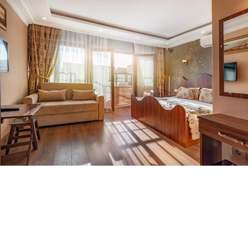 OASIS SUITES OLD CITY