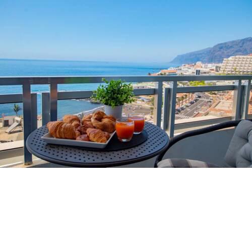 Ocean Breeze Apartment