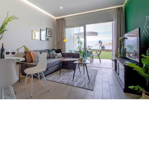 OCEAN GARDEN SUITE 110