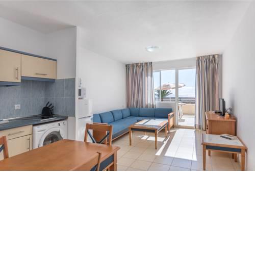ocean view, beach at 250 m, 1 bedroom