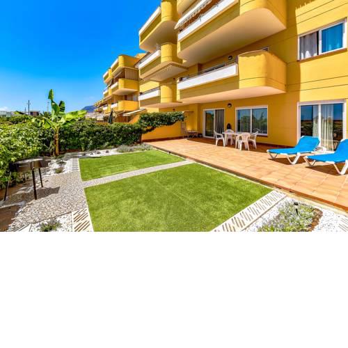 Ocean view Family Apartment in Playa La Arena