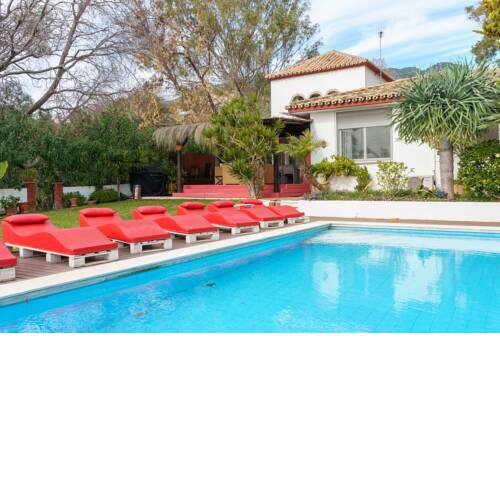 Ocean View Pool Villa for Large Groups