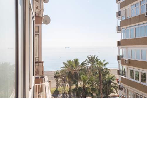 Ocean Views Apt on the Beach