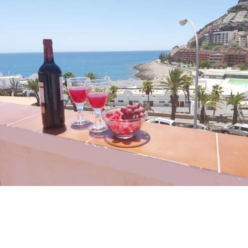 Ocean views, Beach & Community Pool