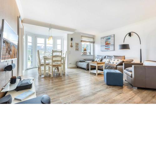 Oceanhouse, Strandjuwel, App. 1