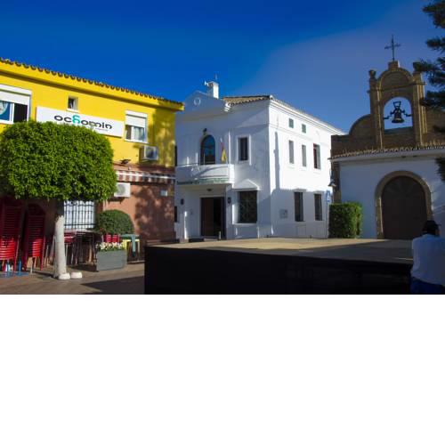 Ochomin Hostel