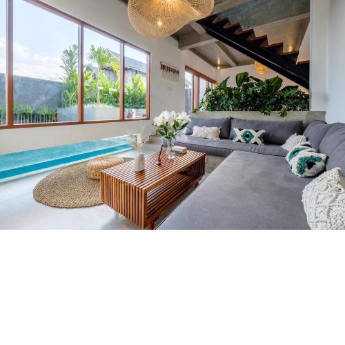 OCTO 5 - private villa, modern style, near beach