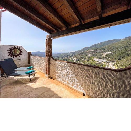 Ojén Lovely duplex penthouse with amazing view