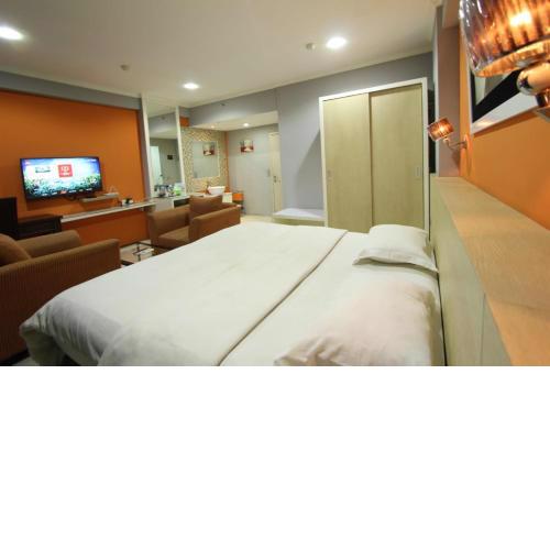 OKA ROOM