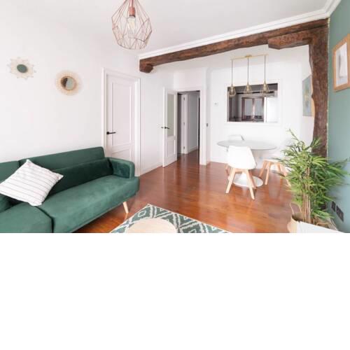 OLD TOWN APARTMENT