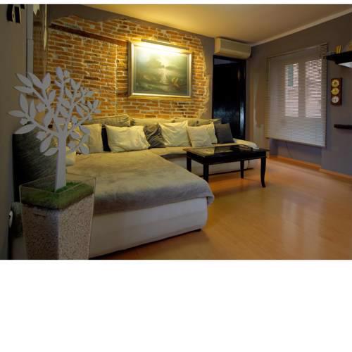 Old Town Art Apartment