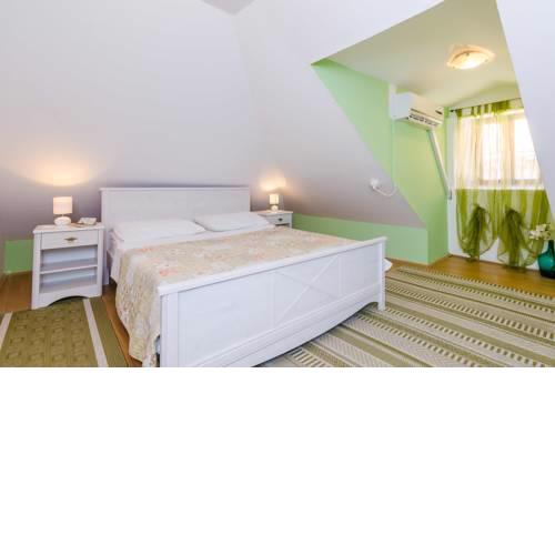 Old Town Baroque Palace Accommodation