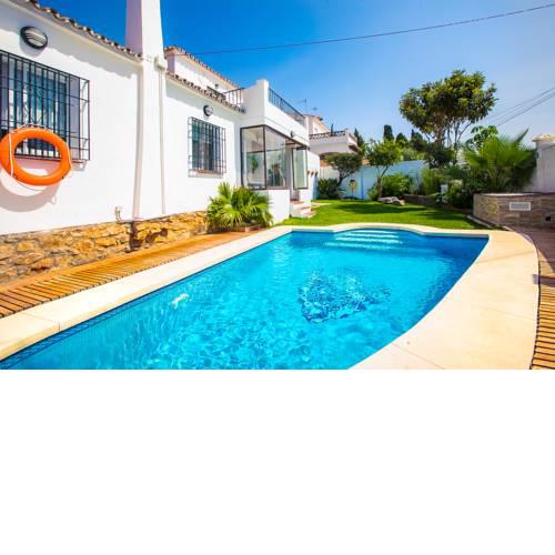 OleHolidays Villa Loleta vistas al mar, 100 m Playa - piscina privada