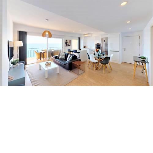 Olimpo - Fuengirola Beachfront Newly Renovated Apartment