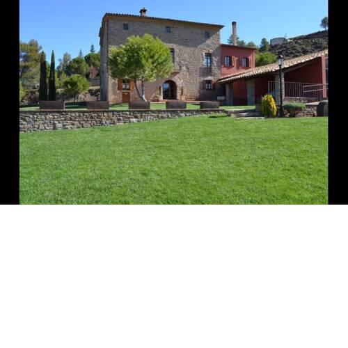Olost Villa Sleeps 16 with Pool