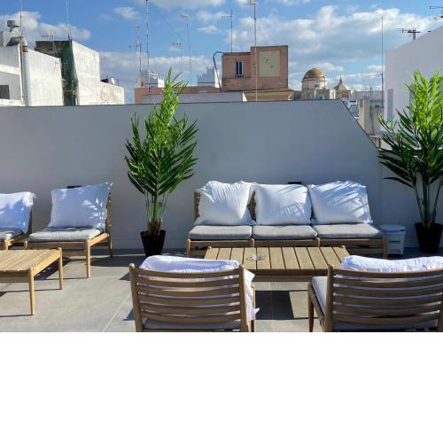 OMA Cádiz Apartments