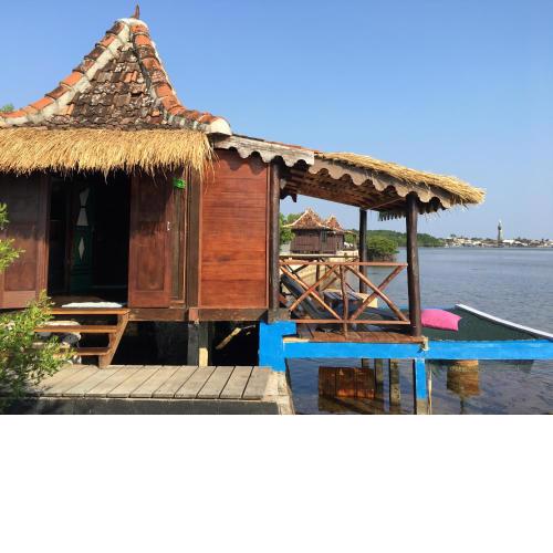 Omah Alchy Cottages