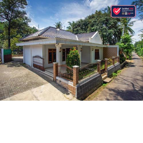 Omah Etam Villa