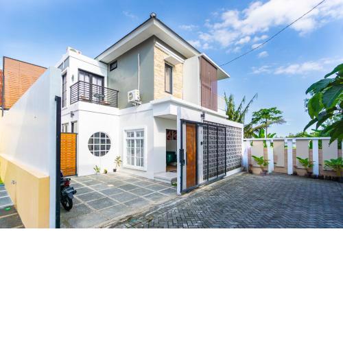 Omah Kirana by Bukit Vista