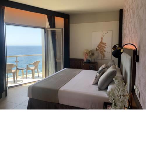 ON ALETA ROOM designed for adults