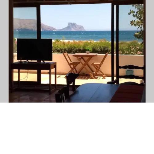 On Altea beach / Pool / Parking / Air-conditioning