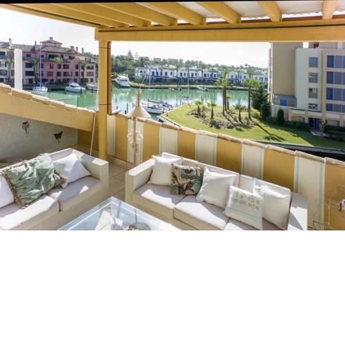 One and Lux- Sotogrande