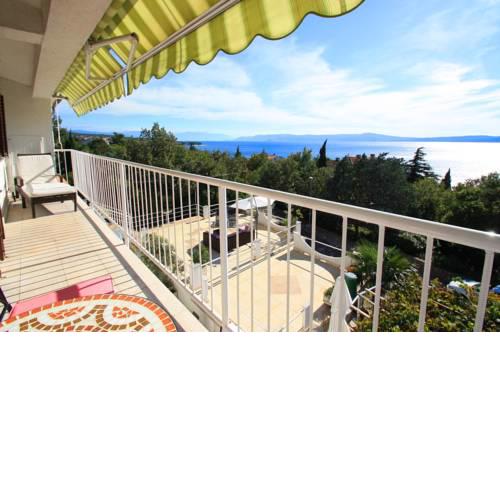 One-Bedroom Apartment in Crikvenica II