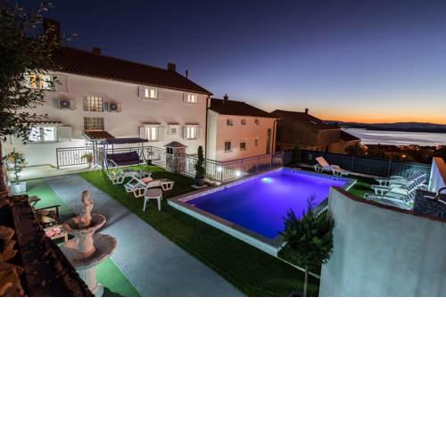 One-Bedroom Apartment in Crikvenica LXXXIV