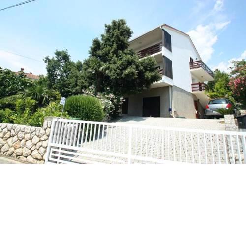 One-Bedroom Apartment in Crikvenica XXX