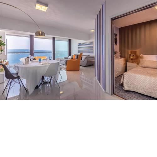 One-Bedroom Apartment in Crikvenica