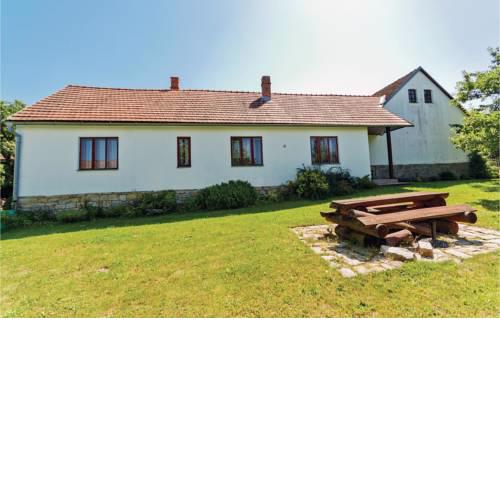 One-Bedroom Apartment in Kaliste