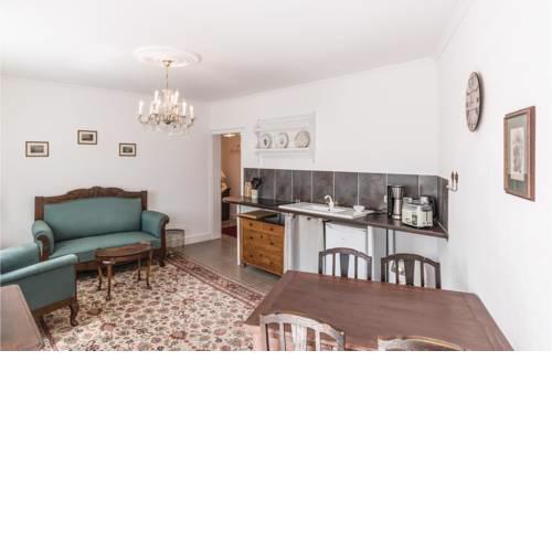 One-Bedroom Apartment in Klanxbull