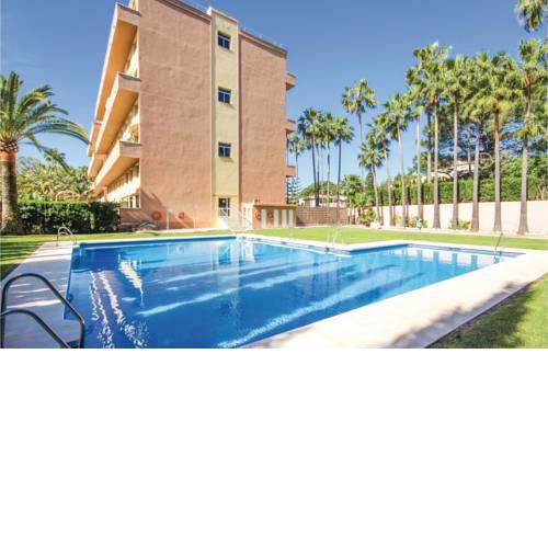 One-Bedroom Apartment in Las Chapas