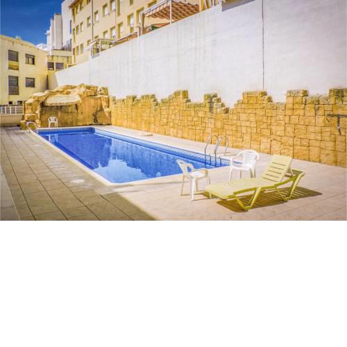 One-Bedroom Apartment in L'Hospita. de l'Infant